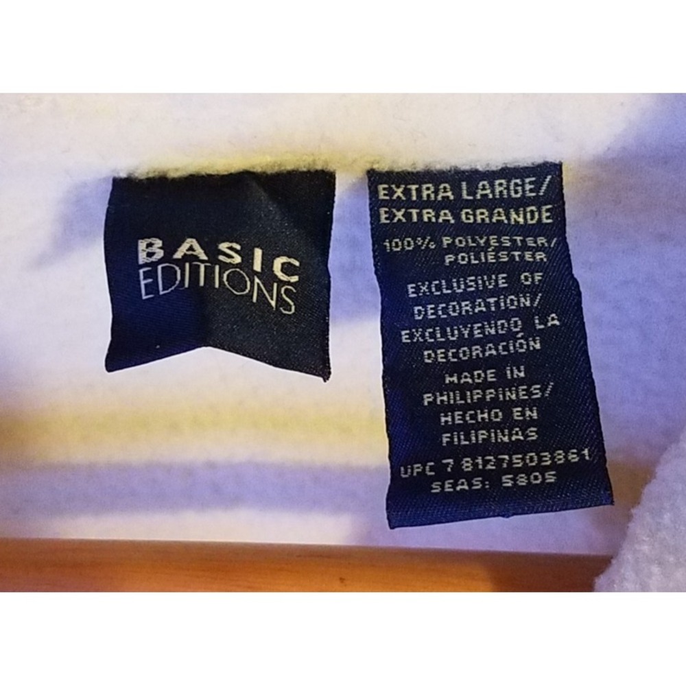 Basic Editions White Button Down Snowflake‎ Holid… - image 3